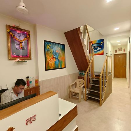 Hotel Beach Crown Juhu Mumbai Exterior photo
